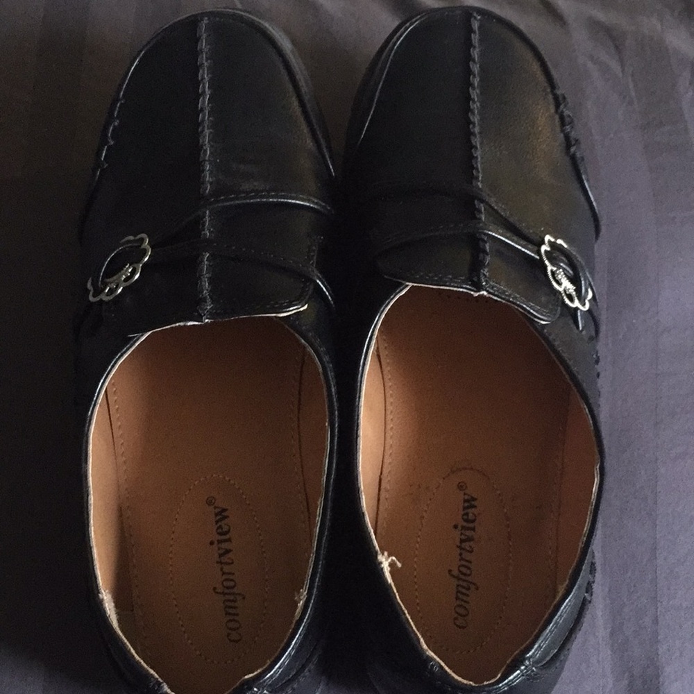 Comfort View Black Leather Loafers 7W